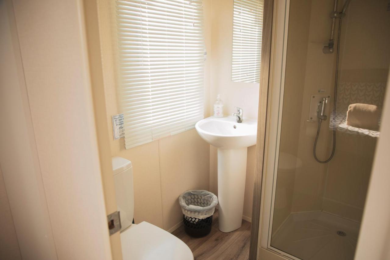 41 Orchard Bank, 3 Bed, Rockley Park Poole Villa Екстериор снимка